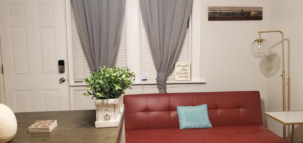 Cozy 1 Bedroom, 1 Min From Irving Park Blue Line, Free Parking Σικάγο Εξωτερικό φωτογραφία