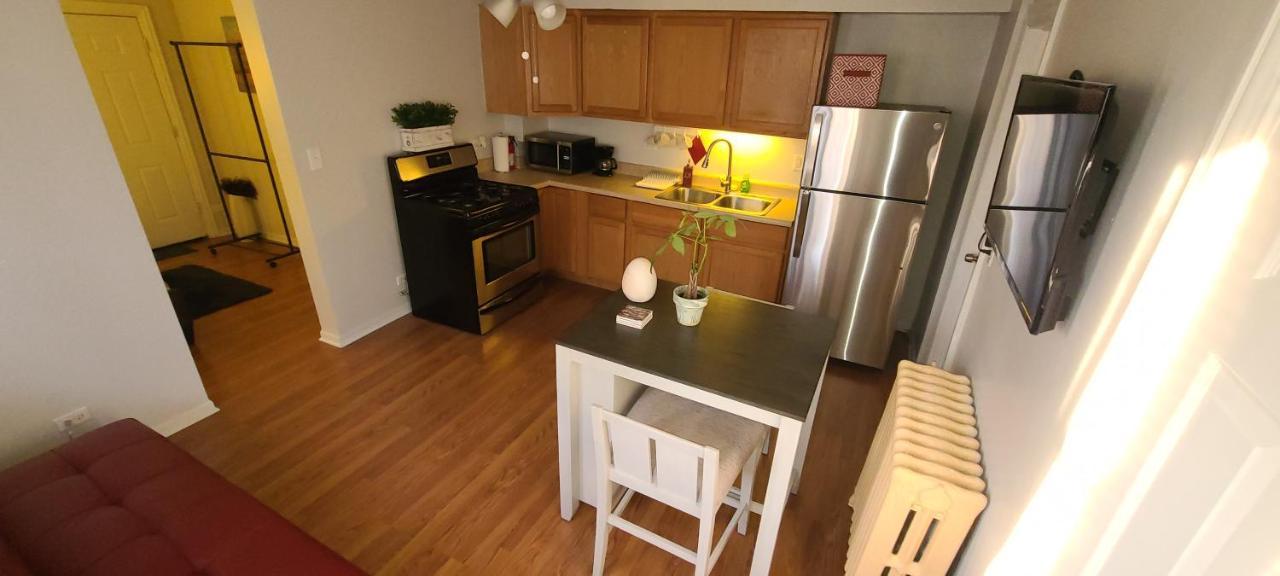 Cozy 1 Bedroom, 1 Min From Irving Park Blue Line, Free Parking Σικάγο Εξωτερικό φωτογραφία